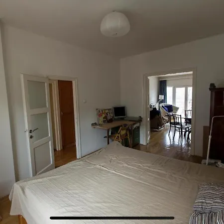 Apartamento Breathtaking View Just Opposite The Castle *